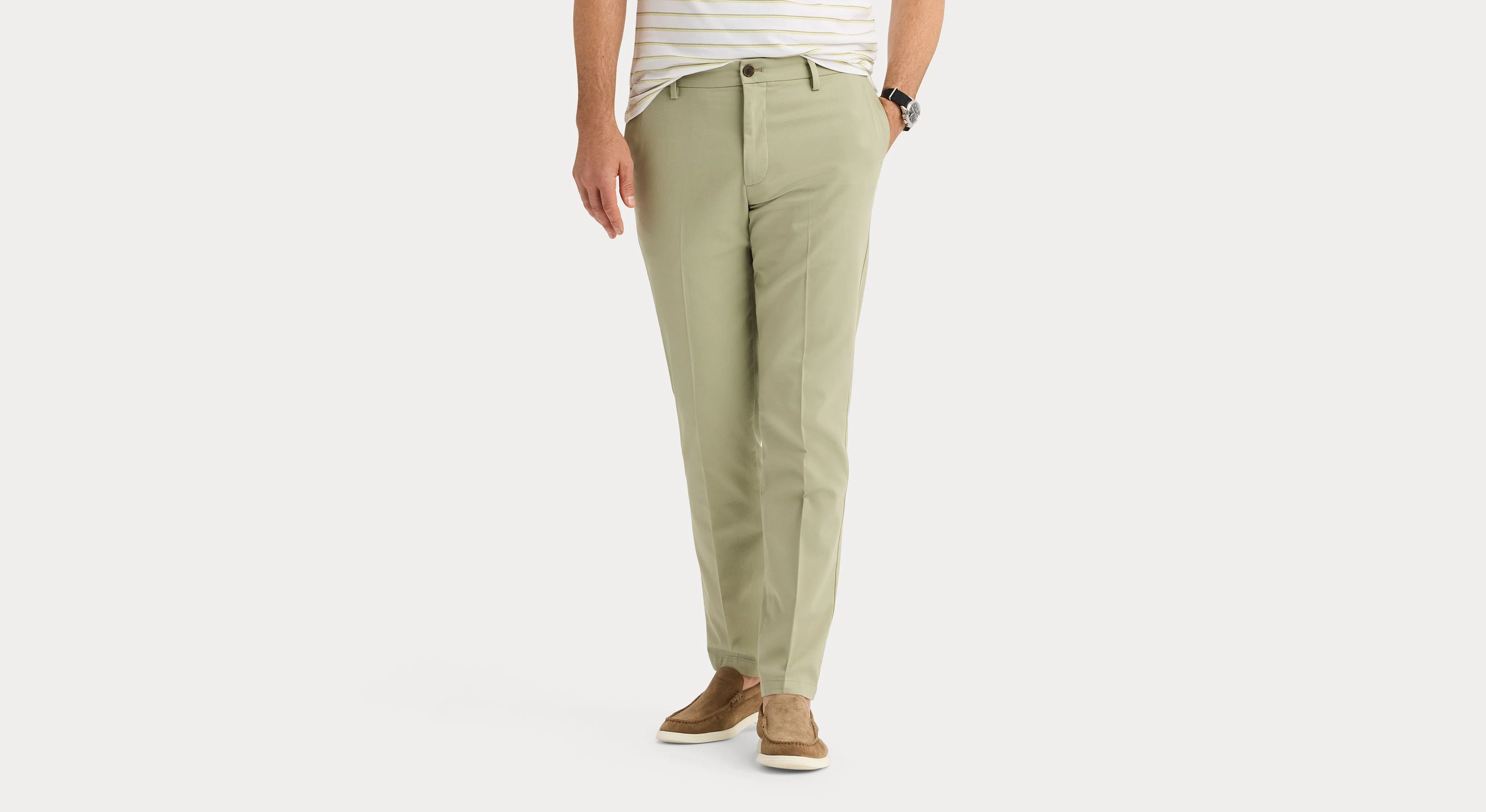 Signature Iron Free Khakis, Slim Fit with Stain Defender®
