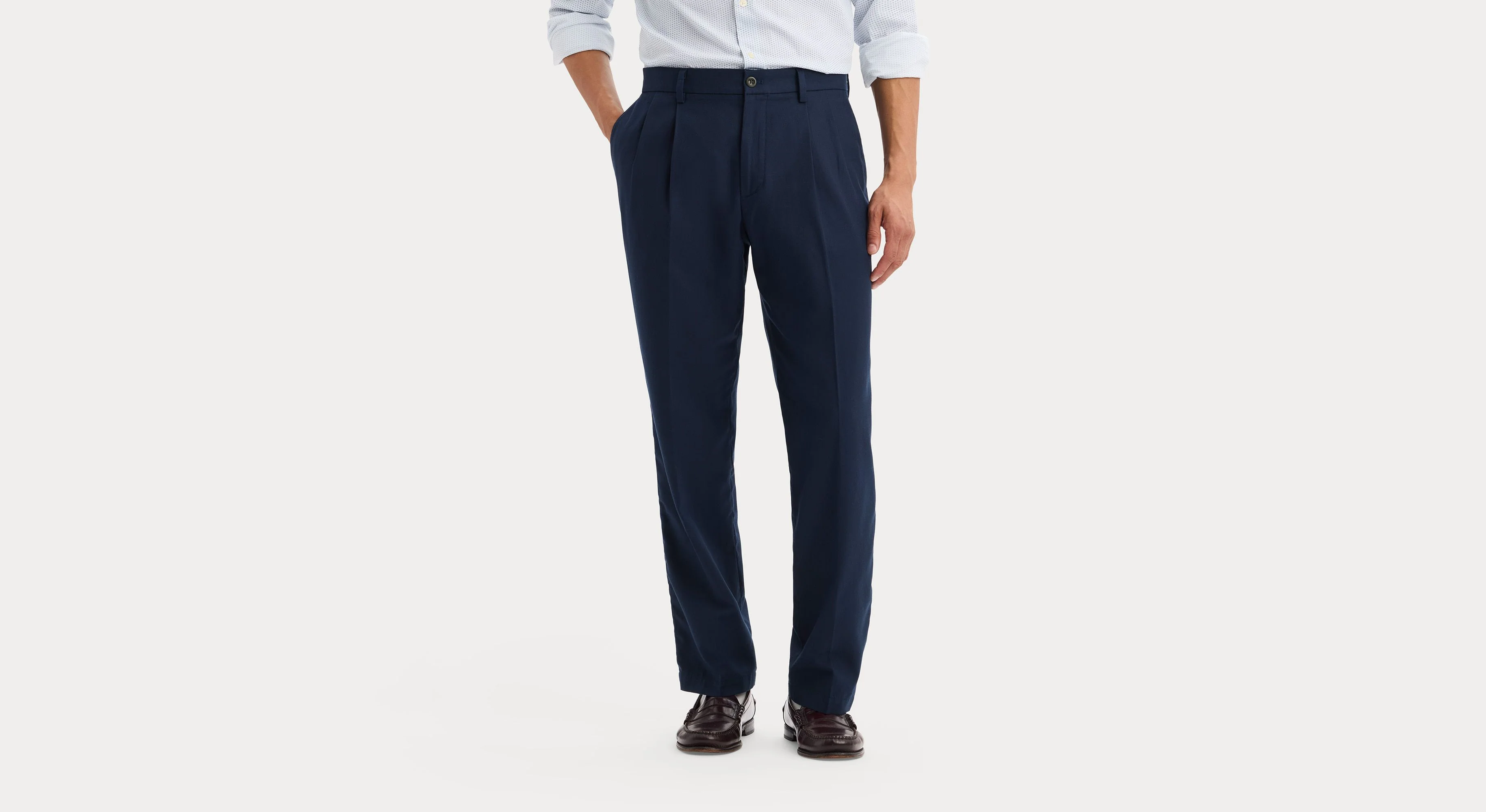 Signature Khaki Pants, Classic Fit